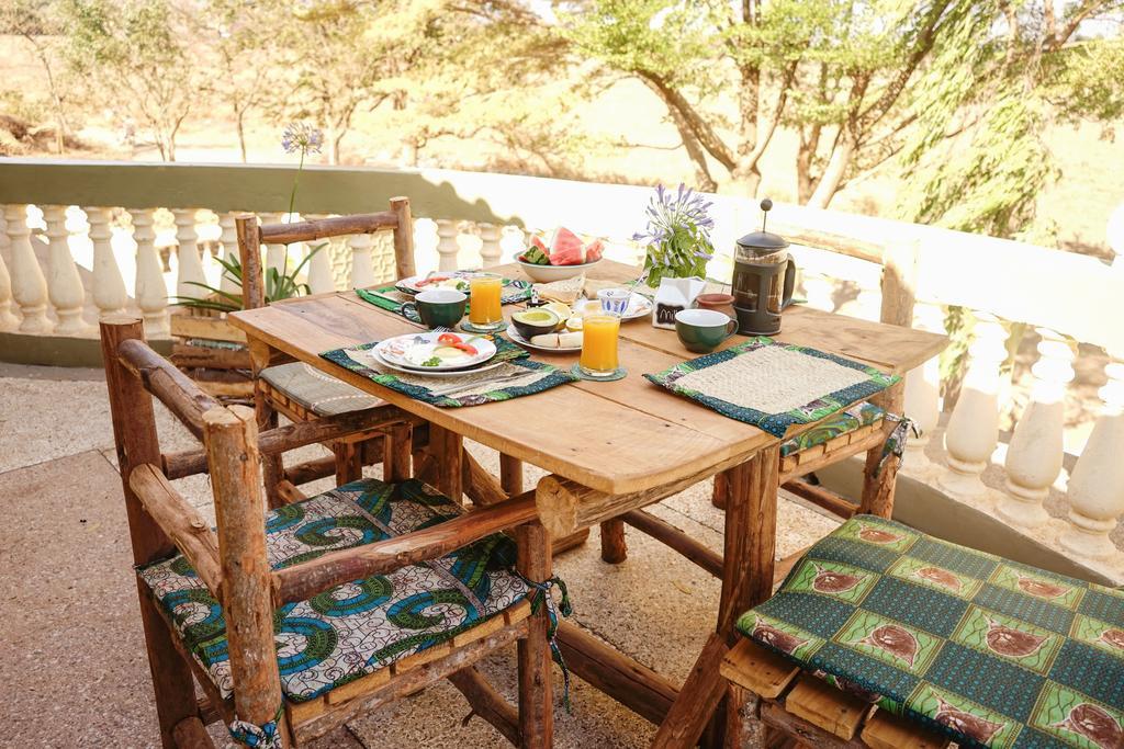 מושי The Secret Garden Hotel מראה חיצוני תמונה